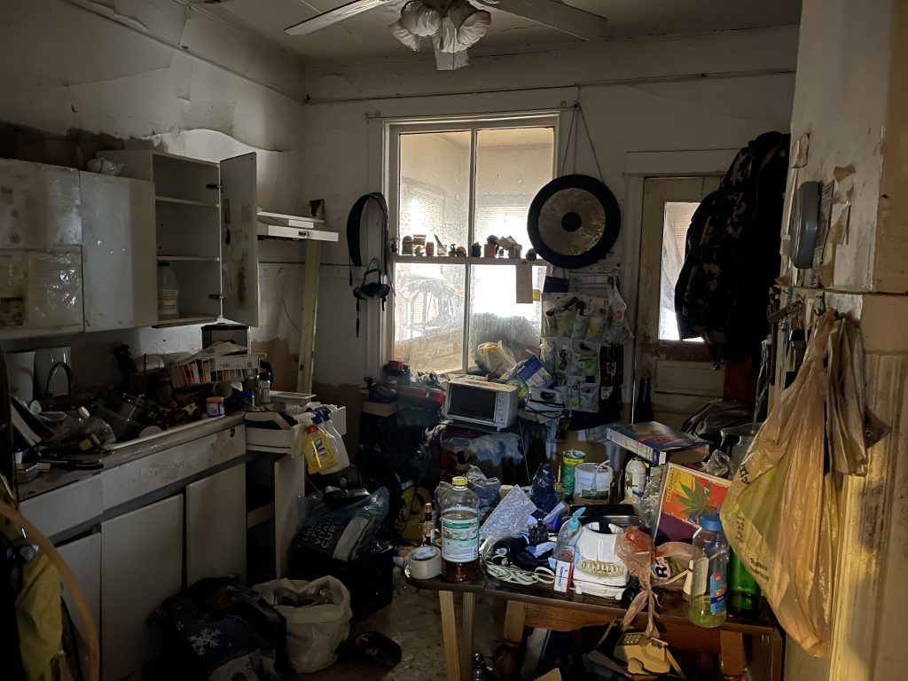 Sell-My-House-Fast-Chicago-Eazy-Home-Buyers